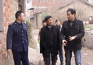 訪貧問(wèn)苦送溫暖丨綠之韻積極開(kāi)展春節(jié)走訪慰問(wèn)活動(dòng)