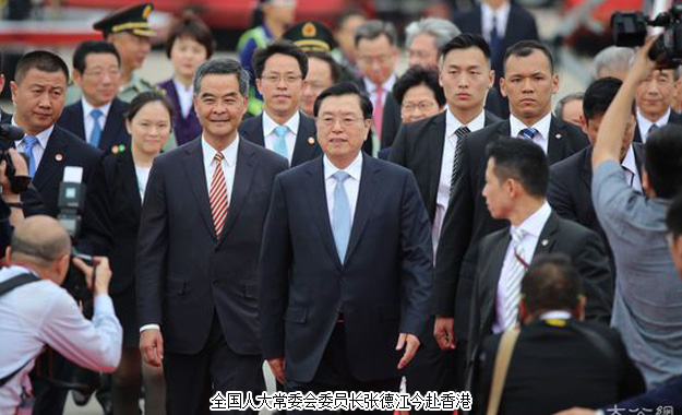 湖南省青年企業(yè)家赴港參與“一帶一路”經(jīng)貿(mào)交流，胡國(guó)安董事長(zhǎng)考察港交所、高盛投行等機(jī)構(gòu)