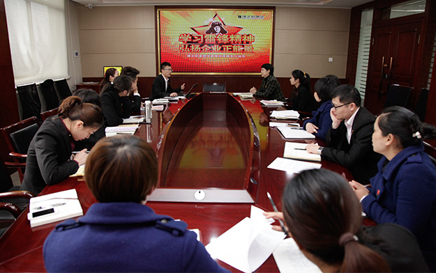 學(xué)習(xí)雷鋒精神 弘揚(yáng)企業(yè)正能量——綠之韻集團(tuán)團(tuán)委召開學(xué)習(xí)雷鋒精神座談會