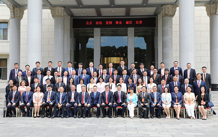 綠之韻集團(tuán)董事、總裁勞嘉當(dāng)選湖南省工商聯(lián)（總商會）第十三屆常委