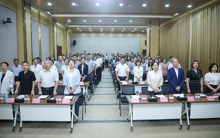 齊心協(xié)力 “七”開得勝丨綠之韻集團(tuán)2023年半年度總結(jié)大會(huì)舉行