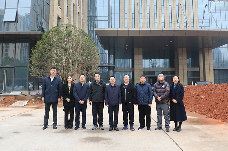 益陽(yáng)市政協(xié)主席胡立安一行蒞臨綠之韻中心走訪調(diào)研