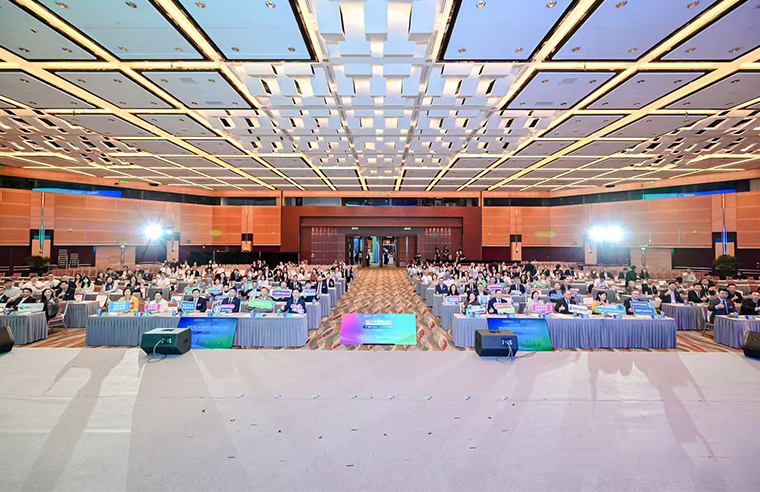 胡國(guó)安董事長(zhǎng)受邀參加2025香港國(guó)際人才節(jié)，共同探討全球人才發(fā)展趨勢(shì)與合作機(jī)遇